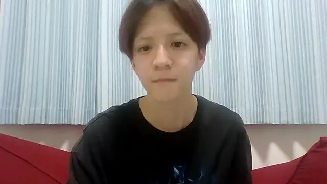 Snapshot of yuuuuma578 chatting on October 12, 2025, 8:26 am yuuuuma578 online show from October 12, 2025, 8:26 am