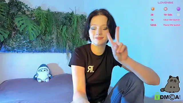 Snapshot of Alina_Mills chatting on January 24, 2025, 3:13 pm Alina Mills online show from January 24, 2025, 3:13 pm