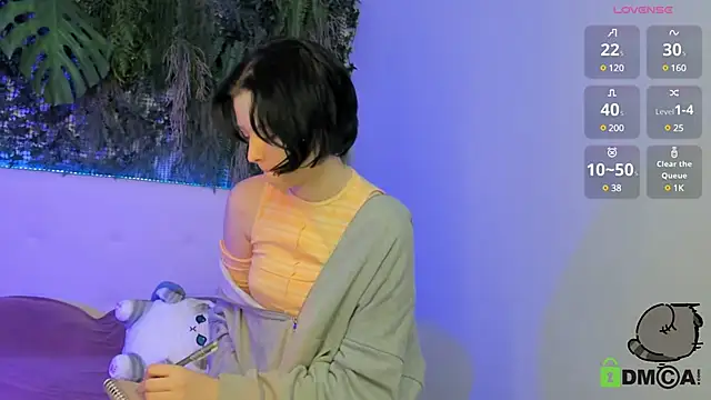 Snapshot of Alina_Mills chatting on January 25, 2025, 1:10 am Alina Mills online show from January 25, 2025, 1:10 am