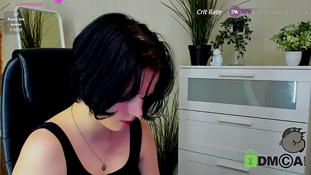 Snapshot of Alina_Mills chatting on January 21, 2025, 1:21 pm Alina Mills online show from January 21, 2025, 1:21 pm