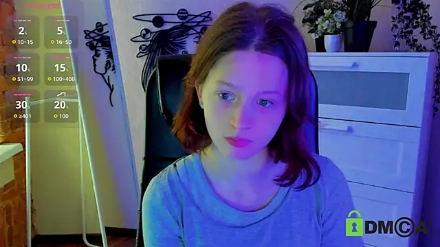 Snapshot of Alina_Mills chatting on September 17, 2025, 11:23 am Alina Mills online show from September 17, 2025, 11:23 am