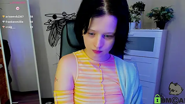 Snapshot of Alina_Mills chatting on January 16, 2025, 1:58 pm Alina Mills online show from January 16, 2025, 1:58 pm