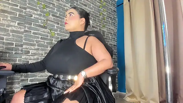 Snapshot of iam_samy_ chatting on November 25, 2025, 11:43 am iam samy online show from November 25, 2025, 11:43 am