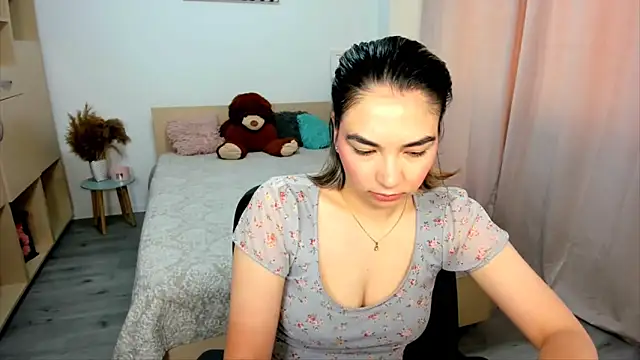 Snapshot of Alexa_Dolly12 chatting on May 20, 2026, 8:11 am Alexa Dolly12 online show from May 20, 2026, 8:11 am