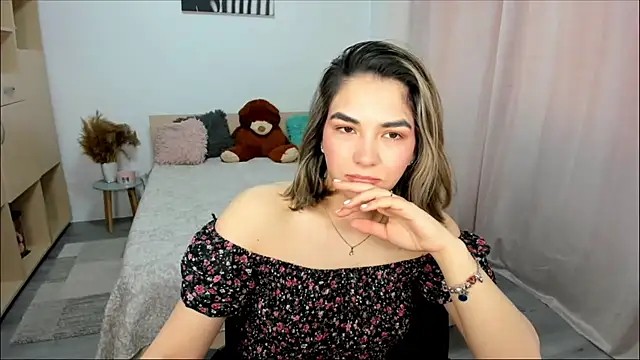 Alexa Dolly12 online show from March 28, 2026, 6:36 am