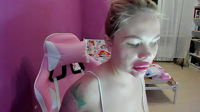 Snapshot of Lika8234 chatting on February 6, 2026, 3:52 pm Lika8234 online show from February 6, 2026, 3:52 pm