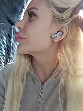 Lika8234 online show from April 9, 2026, 7:14 am