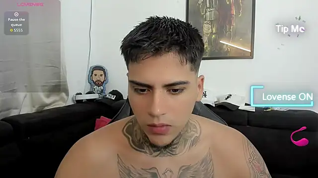 Snapshot of mad_maxxx2 chatting on November 23, 2025, 12:09 am mad maxxx2 online show from November 23, 2025, 12:09 am