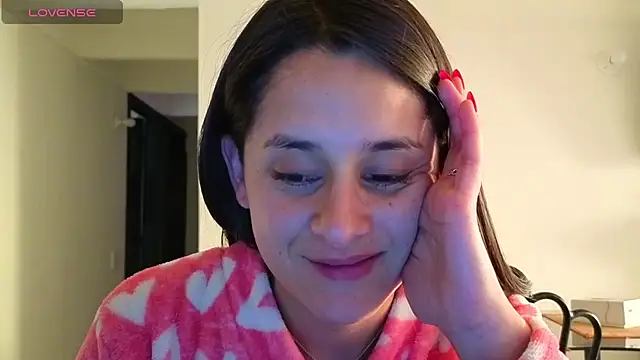 Snapshot of Alice_milf_ chatting on September 26, 2025, 1:40 pm Alice milf online show from September 26, 2025, 1:40 pm