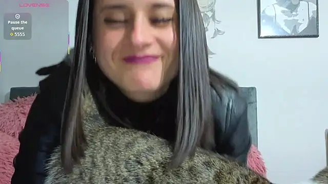 Snapshot of Alice_milf_ chatting on October 1, 2025, 3:16 pm Alice milf online show from October 1, 2025, 3:16 pm