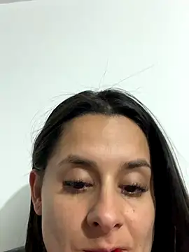 Snapshot of Alice_milf_ chatting on September 17, 2025, 10:50 am Alice milf online show from September 17, 2025, 10:50 am