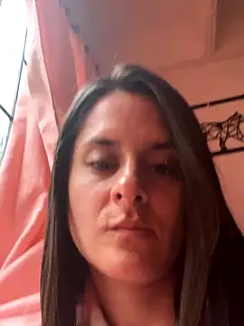 Snapshot of Alice_milf_ chatting on October 12, 2025, 11:33 am Alice milf online show from October 12, 2025, 11:33 am