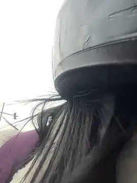  luna torres online show from March 23, 2026, 12:16 pm