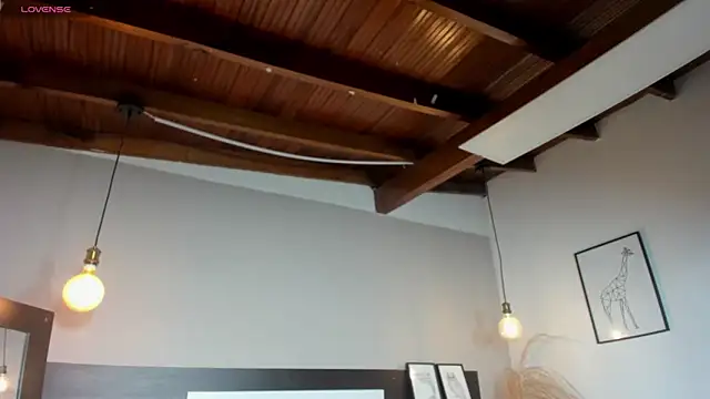 SaraaJhonsonn online show from March 23, 2026, 2:39 pm