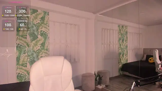 loly marce online show from April 17, 2026, 8:11 pm