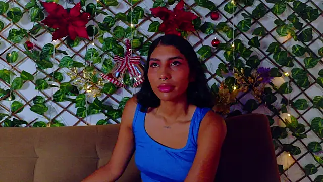 Snapshot of taty_miller chatting on November 30, 2025, 7:14 pm taty miller online show from November 30, 2025, 7:14 pm