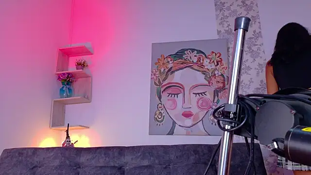 Snapshot of taty_miller chatting on November 6, 2025, 8:24 pm taty miller online show from November 6, 2025, 8:24 pm