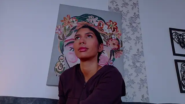 Snapshot of taty_miller chatting on January 8, 2026, 8:15 pm taty miller online show from January 8, 2026, 8:15 pm