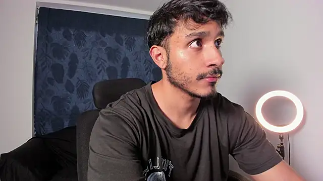 Snapshot of JayMarcos_ chatting on December 3, 2025, 10:47 am JayMarcos online show from December 3, 2025, 10:47 am