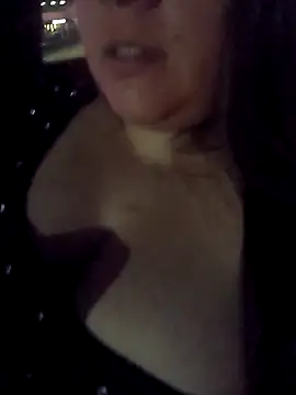 karoll 24 online show from December 15, 2025, 5:13 am