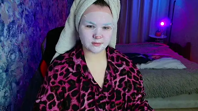 Jenny Fox online show from February 3, 2026, 8:14 pm