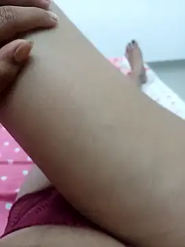 sexy couple32 online show from January 13, 2026, 6:06 am