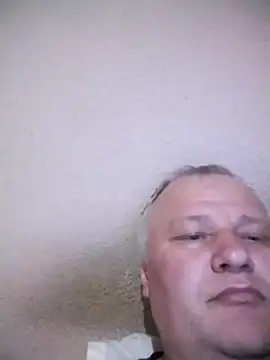 Snapshot of Grasul78 chatting on May 31, 2026, 6:09 pm Grasul78 online show from May 31, 2026, 6:09 pm