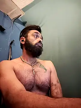 C8L3U online show from December 4, 2024, 8:39 am