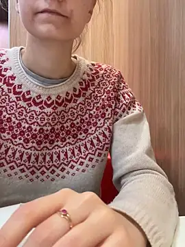 Nancy-Pink online show from November 25, 2025, 10:37 am