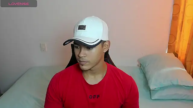 Snapshot of Iamdylan777 chatting on January 19, 2026, 2:43 pm Iamdylan777 online show from January 19, 2026, 2:43 pm