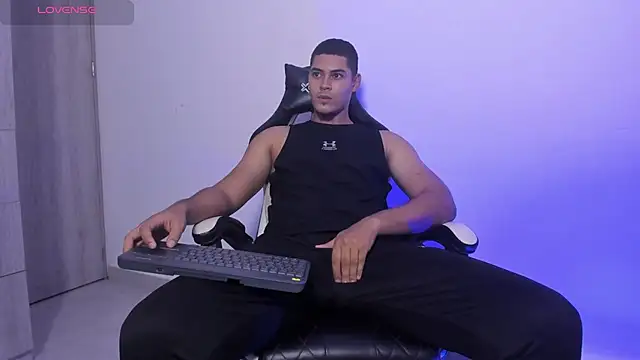 Snapshot of Iamdylan777 chatting on February 8, 2026, 2:31 am Iamdylan777 online show from February 8, 2026, 2:31 am