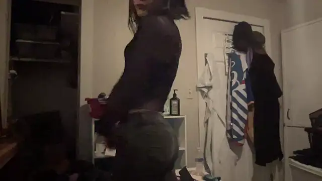 sum1betterthanmost online show from April 23, 2026, 10:11 am