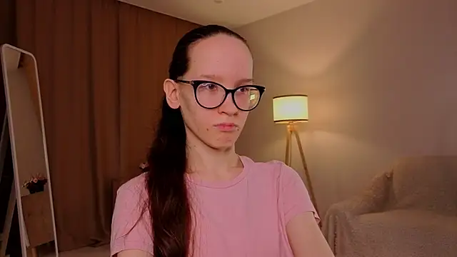 BettyBrowni online show from March 29, 2026, 4:08 pm