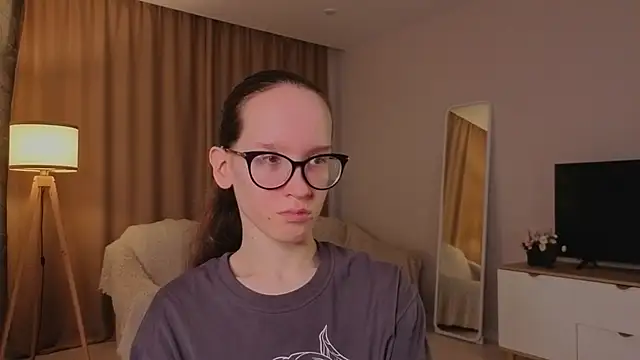 BettyBrowni online show from May 31, 2026, 6:09 pm