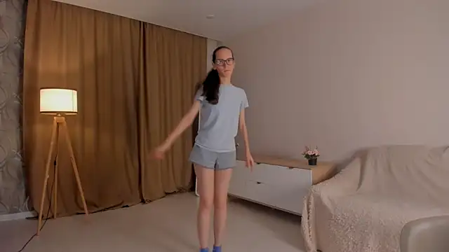 BettyBrowni online show from October 26, 2025, 4:07 pm