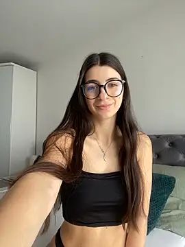 Wildberry  online show from April 5, 2026, 7:48 am