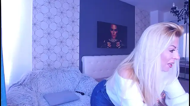 MaryMatiss online show from February 3, 2026, 7:57 am