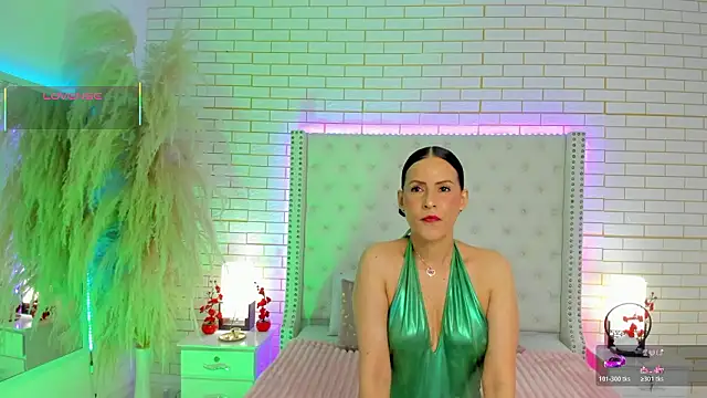 Coco Balenciaga  online show from March 17, 2026, 11:35 am