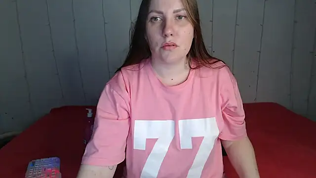 Snapshot of CindyAhKiss chatting on November 9, 2025, 6:45 pm CindyAhKiss online show from November 9, 2025, 6:45 pm