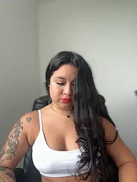 Snapshot of Pretty_Isadora chatting on January 14, 2026, 4:54 pm Pretty Isadora online show from January 14, 2026, 4:54 pm