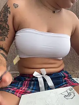 Snapshot of Pretty_Isadora chatting on March 3, 2026, 9:22 pm Pretty Isadora online show from March 3, 2026, 9:22 pm