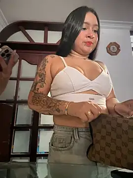 Snapshot of Pretty_Isadora chatting on February 26, 2025, 8:58 pm Pretty Isadora online show from February 26, 2025, 8:58 pm