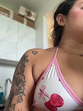 Snapshot of Pretty_Isadora chatting on January 18, 2026, 3:48 pm Pretty Isadora online show from January 18, 2026, 3:48 pm