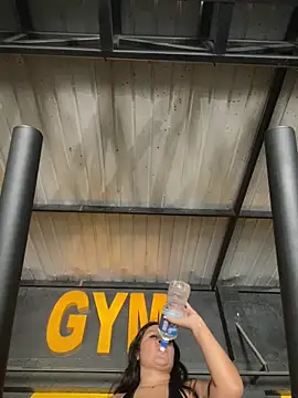 Snapshot of Pretty_Isadora chatting on February 12, 2026, 5:13 pm Pretty Isadora online show from February 12, 2026, 5:13 pm