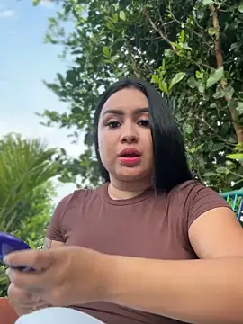 Snapshot of Pretty_Isadora chatting on September 13, 2025, 10:32 pm Pretty Isadora online show from September 13, 2025, 10:32 pm