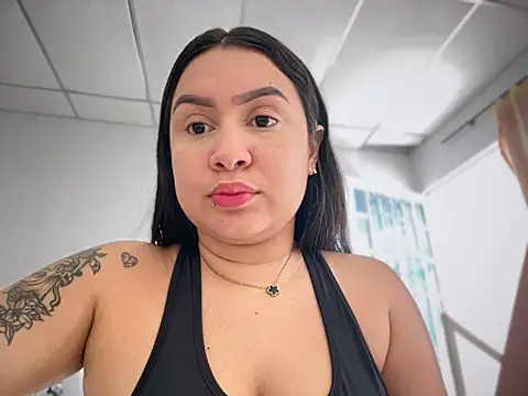 Snapshot of Pretty_Isadora chatting on March 8, 2025, 7:42 pm Pretty Isadora online show from March 8, 2025, 7:42 pm