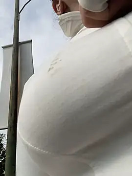 Snapshot of Pretty_Isadora chatting on February 5, 2026, 2:13 pm Pretty Isadora online show from February 5, 2026, 2:13 pm