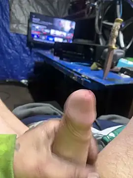 joeycbigcock online show from December 23, 2025, 2:55 am