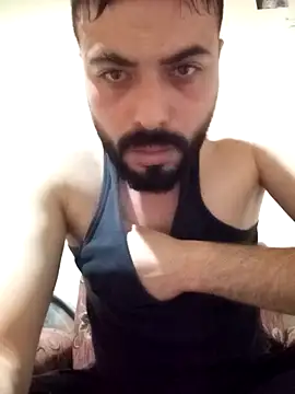 Snapshot of Kaan1607 chatting on November 27, 2025, 7:36 pm Kaan1607 online show from November 27, 2025, 7:36 pm