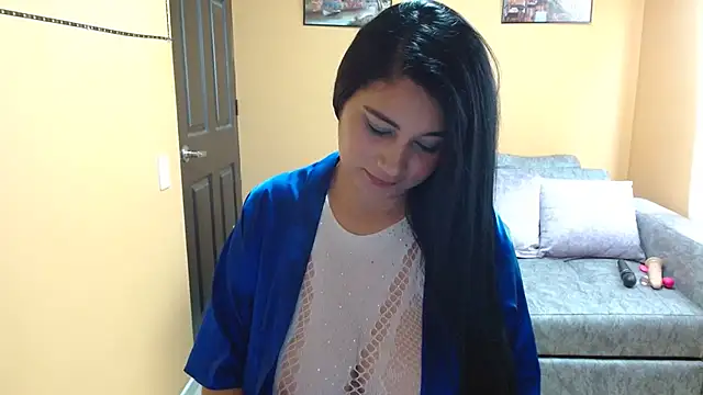 Snapshot of Kerly_Lopez chatting on February 8, 2025, 3:21 pm Kerly Lopez online show from February 8, 2025, 3:21 pm